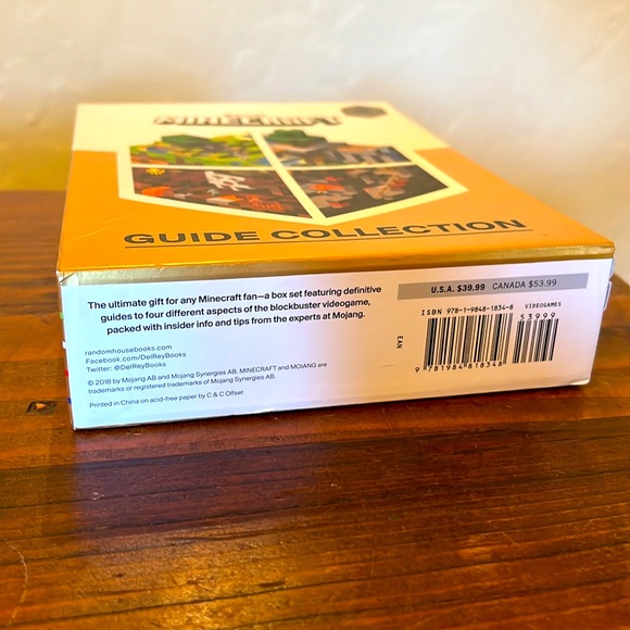 Minecraft Guide Collection book set - Picture 3 of 4